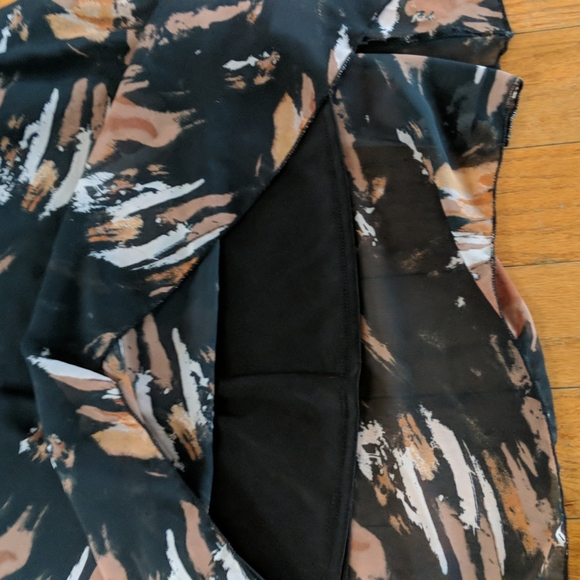 $5 with bundle LuLaRoe midi skirt size small - Picture 9 of 11